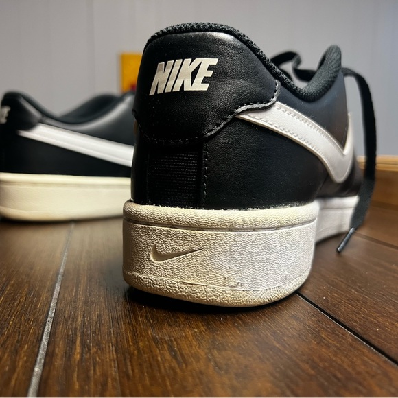 Nike Court Royale 2 Low Sneakers - Picture 6 of 11